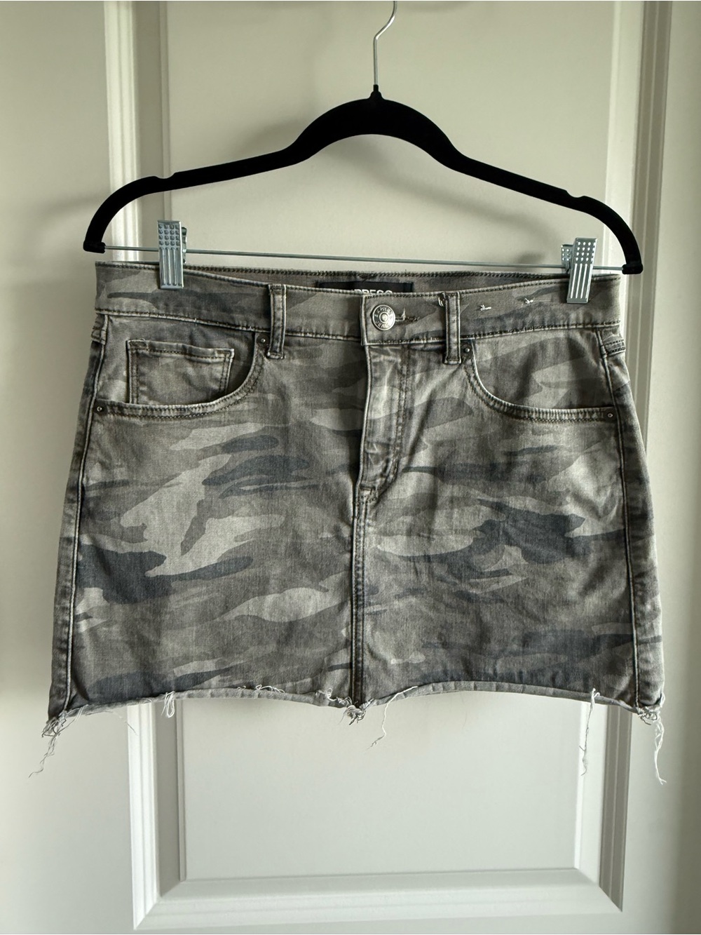 Y2K Express Camo Mini Skirt 4